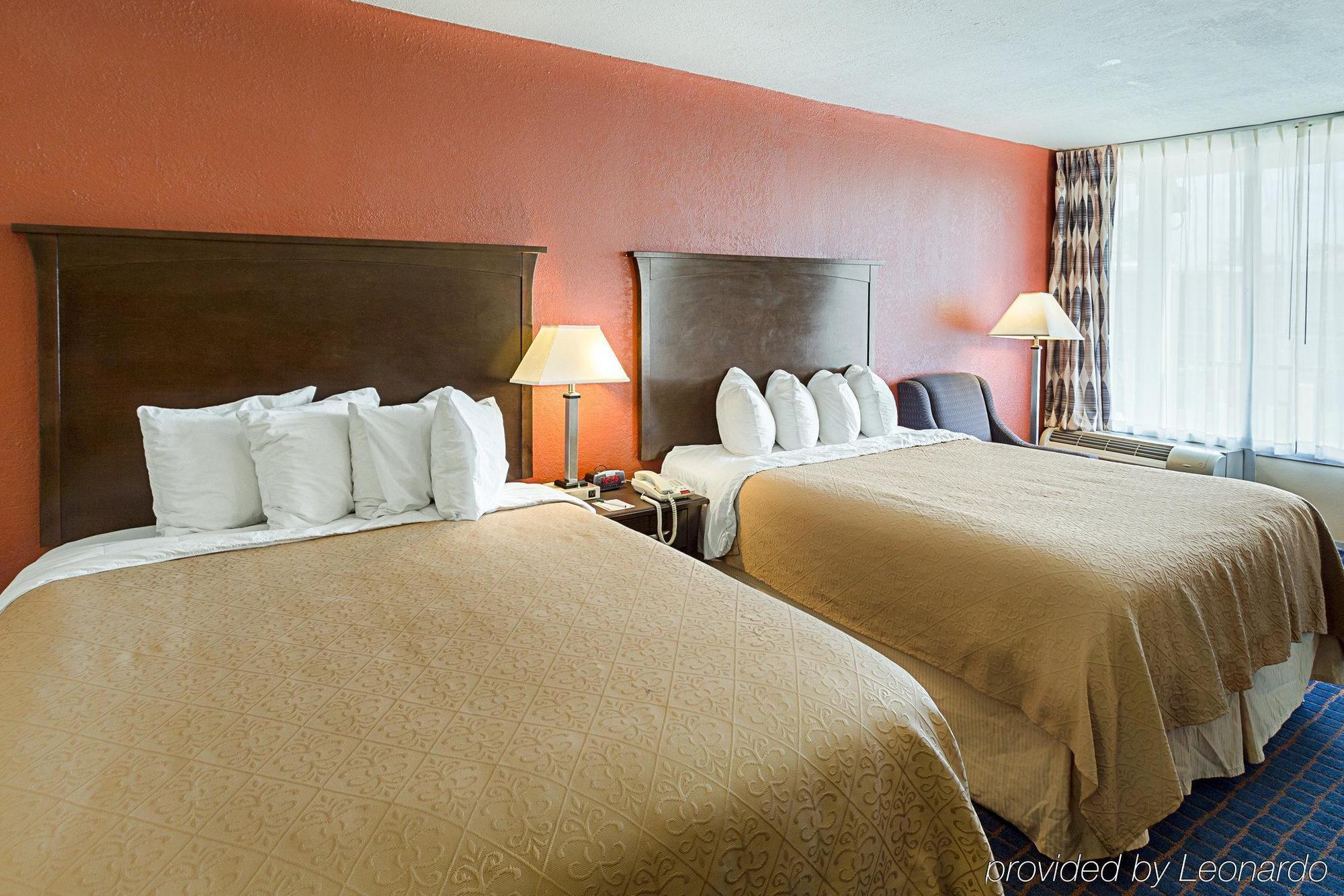 Executive Thibodaux New Orleans Hotel Exterior photo