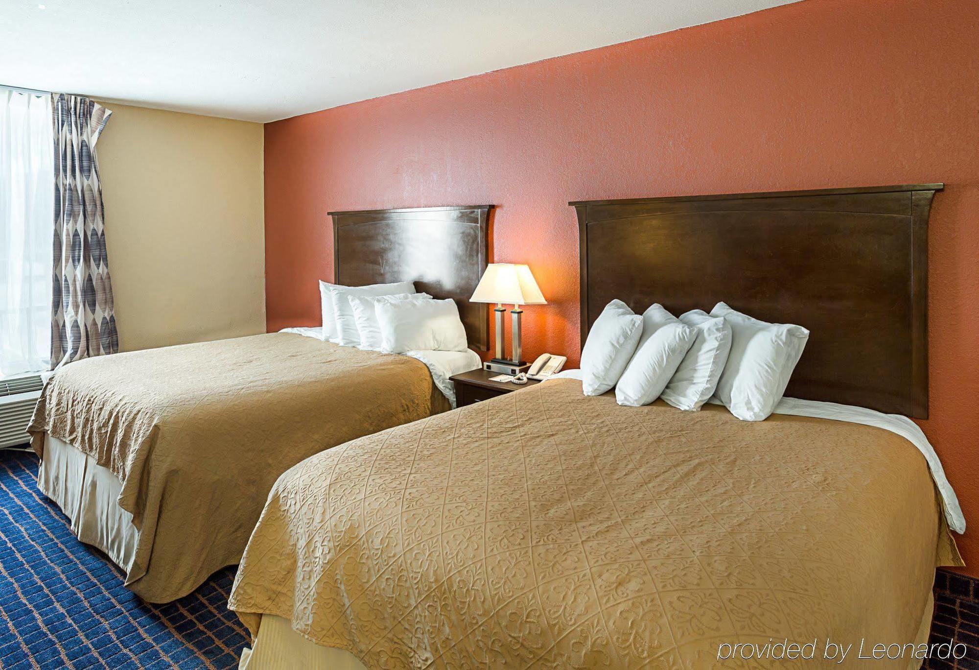 Executive Thibodaux New Orleans Hotel Exterior photo